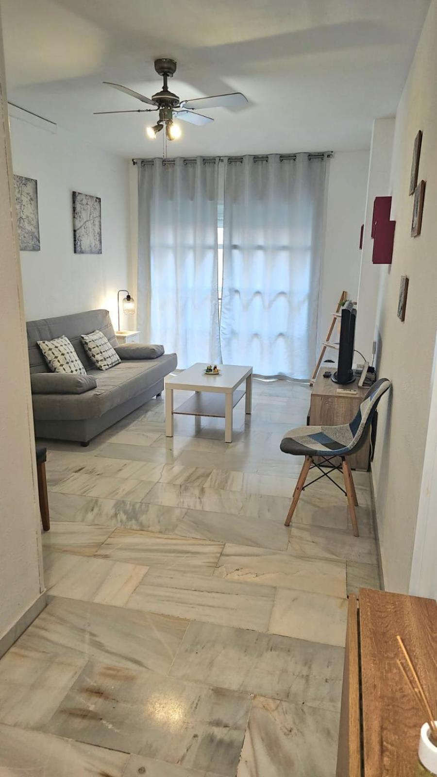Ideal Holiday Apartment One Bedroom City Center Málaga Eksteriør bilde