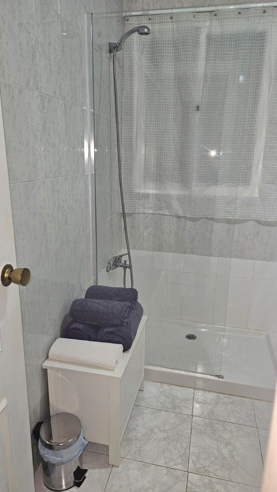 Ideal Holiday Apartment One Bedroom City Center Málaga Eksteriør bilde