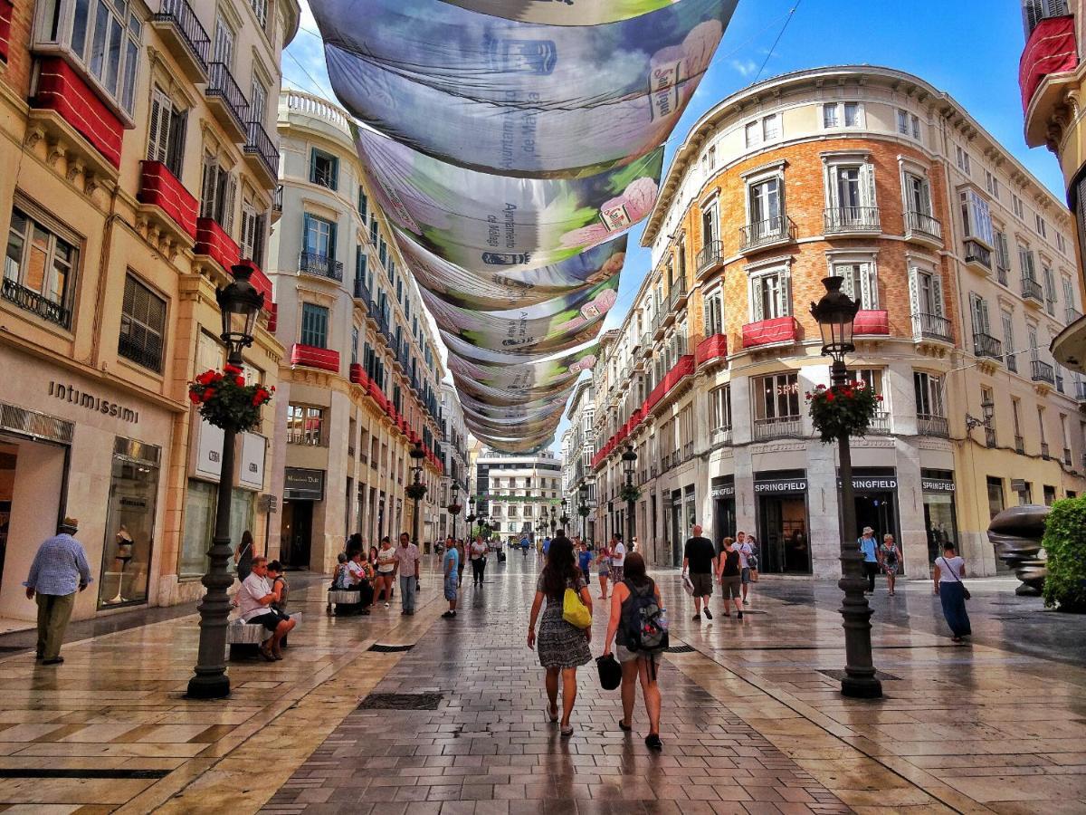 Ideal Holiday Apartment One Bedroom City Center Málaga Eksteriør bilde