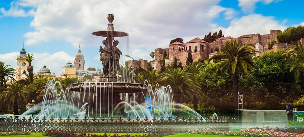 Ideal Holiday Apartment One Bedroom City Center Málaga Eksteriør bilde
